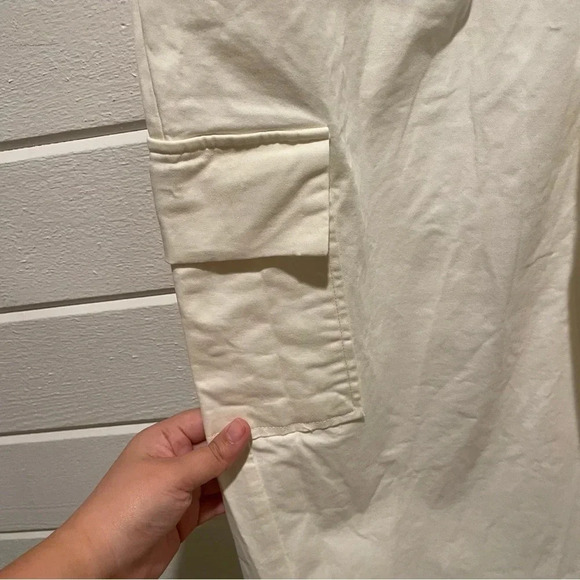 NWT Anthropologie Du Paradis Pleated Wide-Leg Cargo Pants in Stone Dust Size 12 - Picture 9 of 16